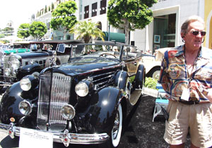 Concours on Rodeo 2002 - 1937 Packard V-12 Convertible originally owned by Bette Davis
